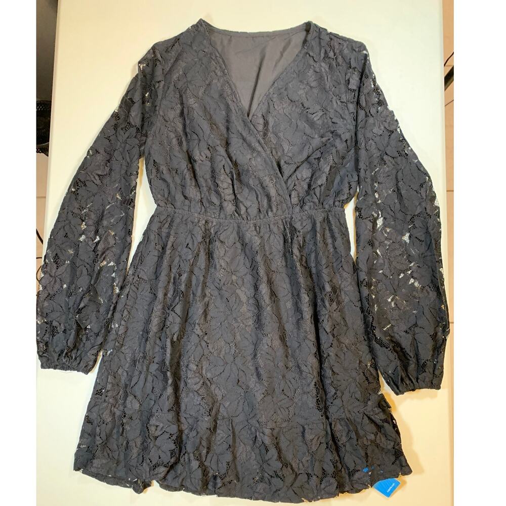 NWT CUPSHE Black Lace Dress Size Medium Long Sleeve Dress